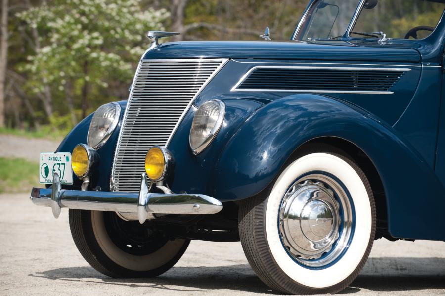  Ford Model 78 DeLuxe Phaeton 1937 года  (фото 11 из 20)